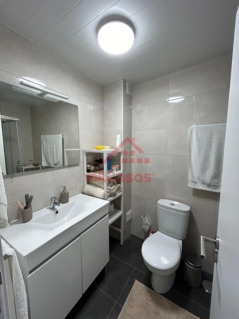 Apartamento T2 para Arrendamento em Santa Maria, São Pedro e Matacães