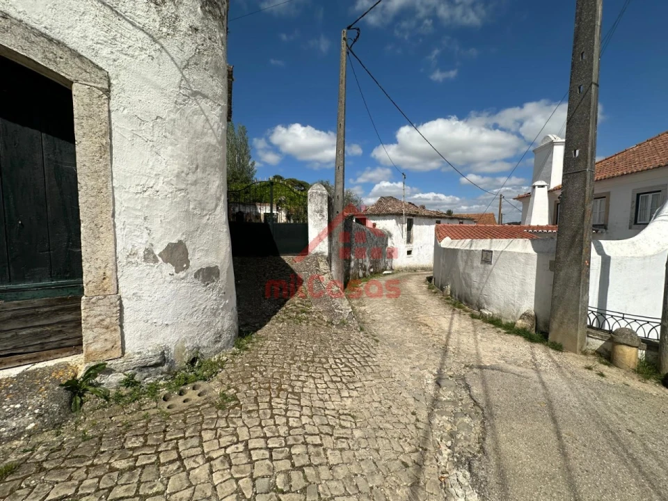 Quinta T5 para Venda em Dois Portos e Runa Foto 8
