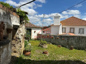 Quinta T5 para Venda em Dois Portos e Runa
