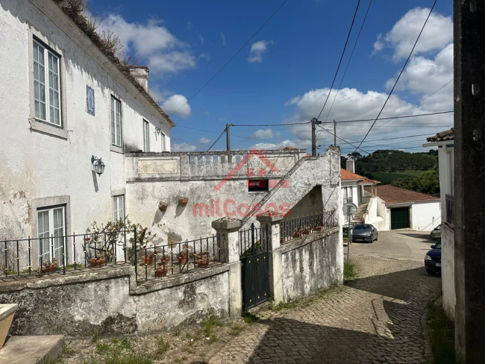 Moradia T5 para Venda em Dois Portos e Runa Foto 1