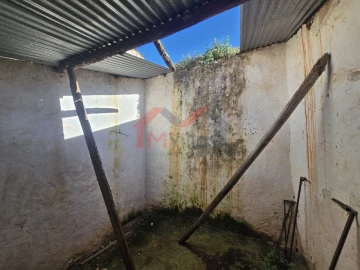 Moradia T3 para Venda em Salir