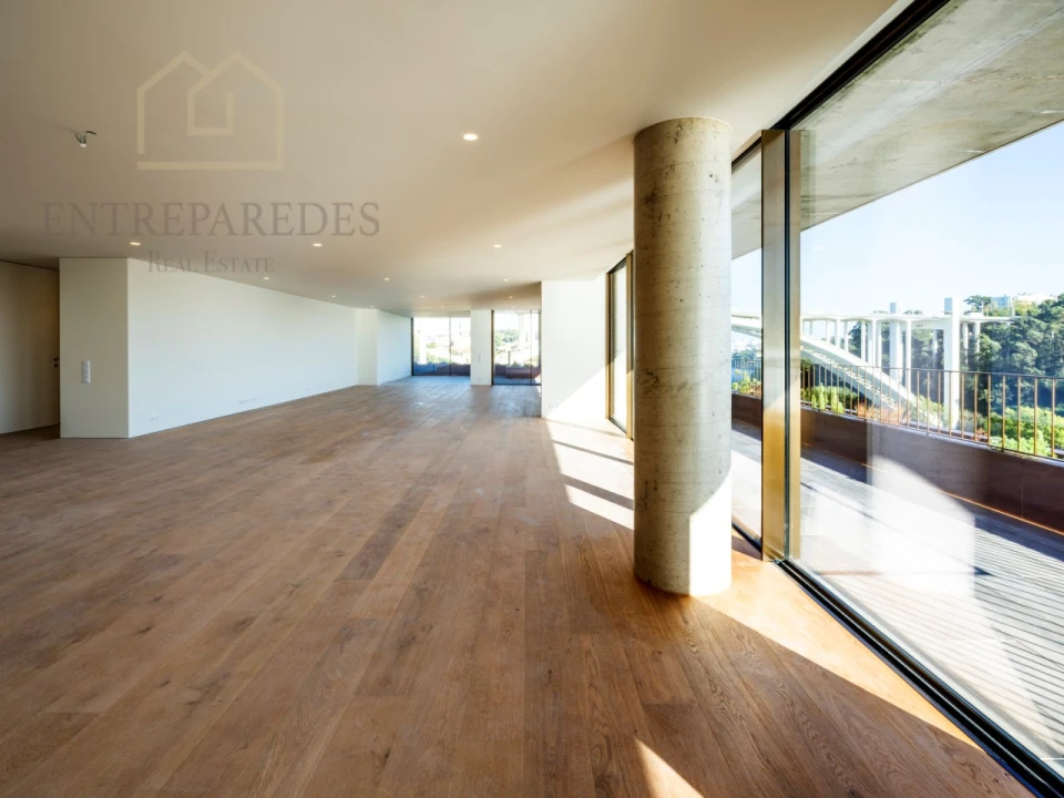 Apartamento T3 para Venda em Lordelo do Ouro e Massarelos Foto 10