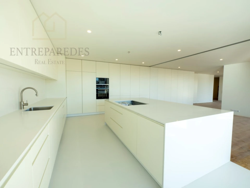 Apartamento T3 para Venda em Lordelo do Ouro e Massarelos Foto 20