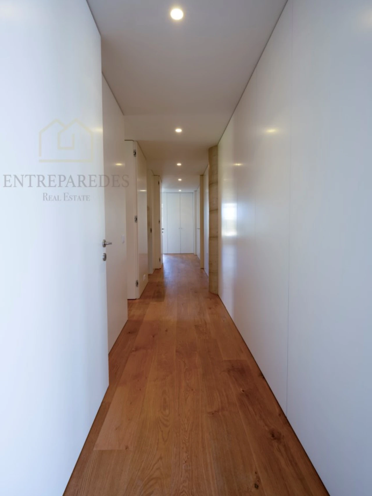 Apartamento T3 para Venda em Lordelo do Ouro e Massarelos Foto 25