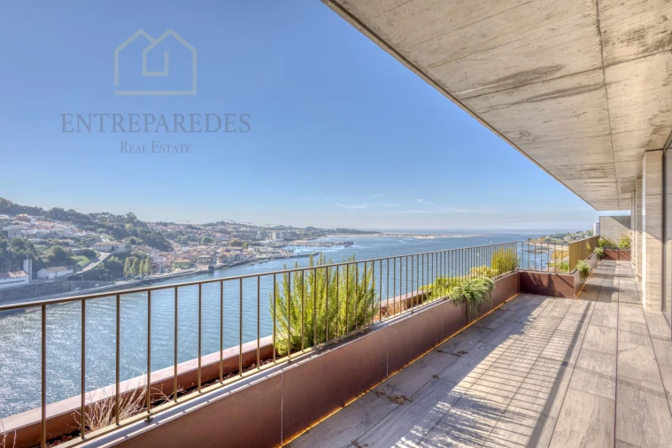 Apartamento T3 para Venda em Lordelo do Ouro e Massarelos Foto 70