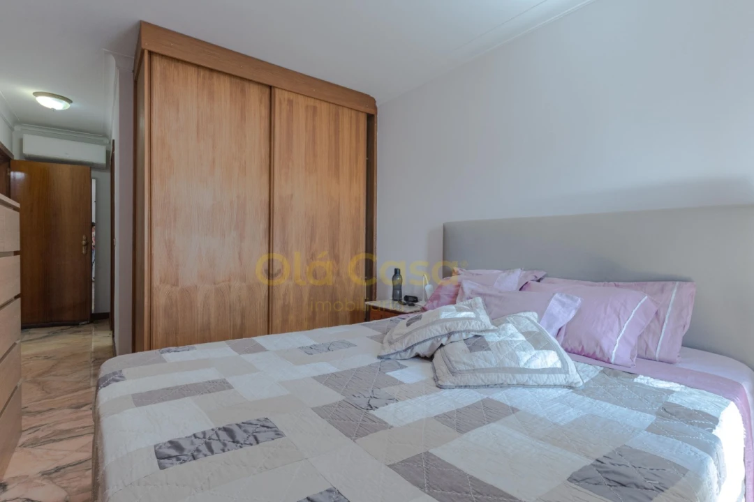 Moradia T2 para Venda em Paranhos Foto 3