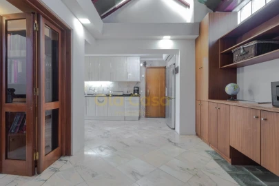 Moradia T2 para Venda em Paranhos