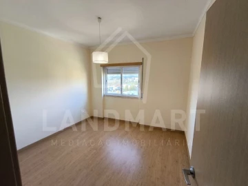 Apartamento T2 para Venda em Rio Maior