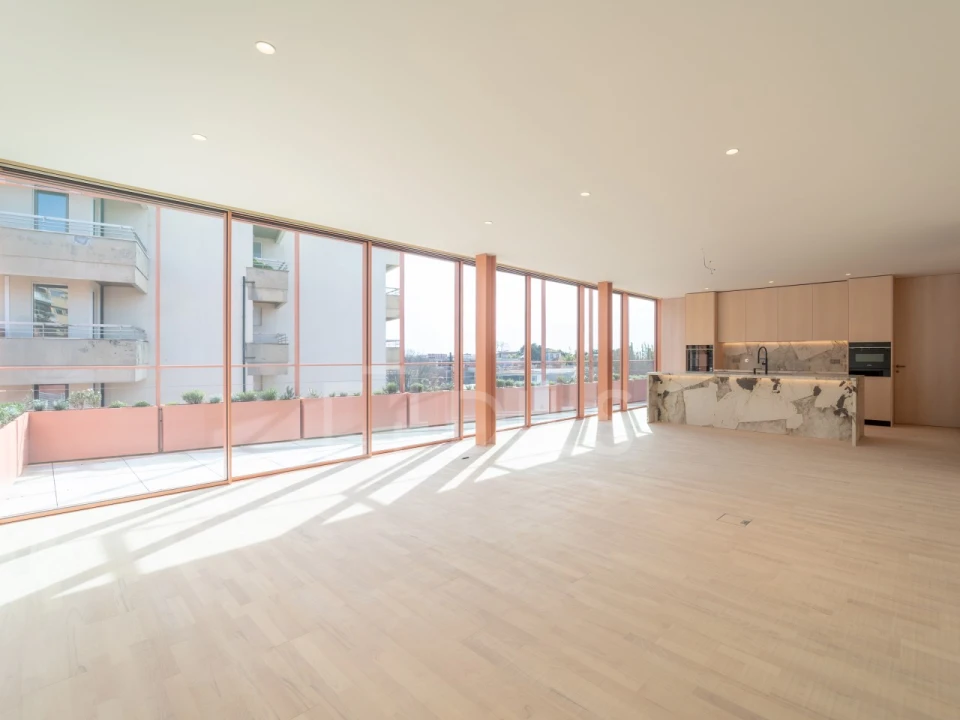 Apartamento T4 para Venda em Aldoar, Foz do Douro e Nevogilde Foto 3