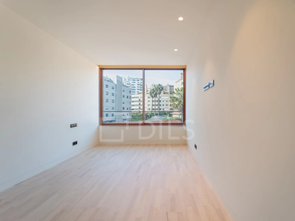 Apartamento T4 para Venda em Aldoar, Foz do Douro e Nevogilde Foto 35