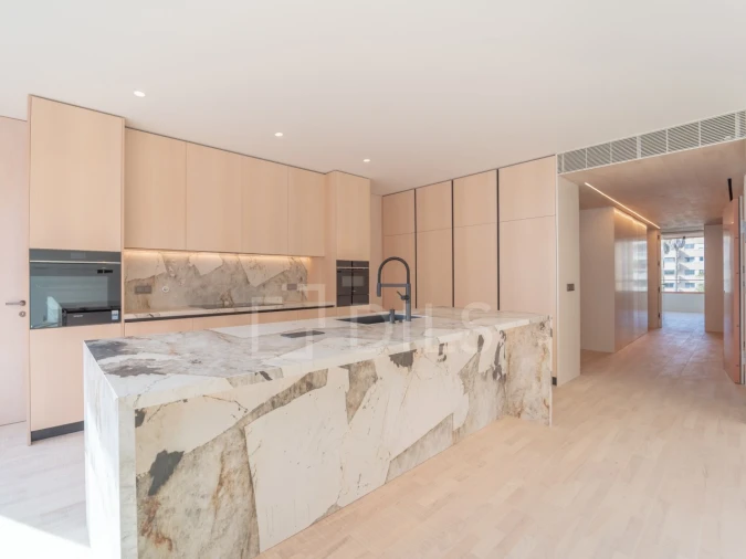 Apartamento T4 para Venda em Aldoar, Foz do Douro e Nevogilde Foto 14