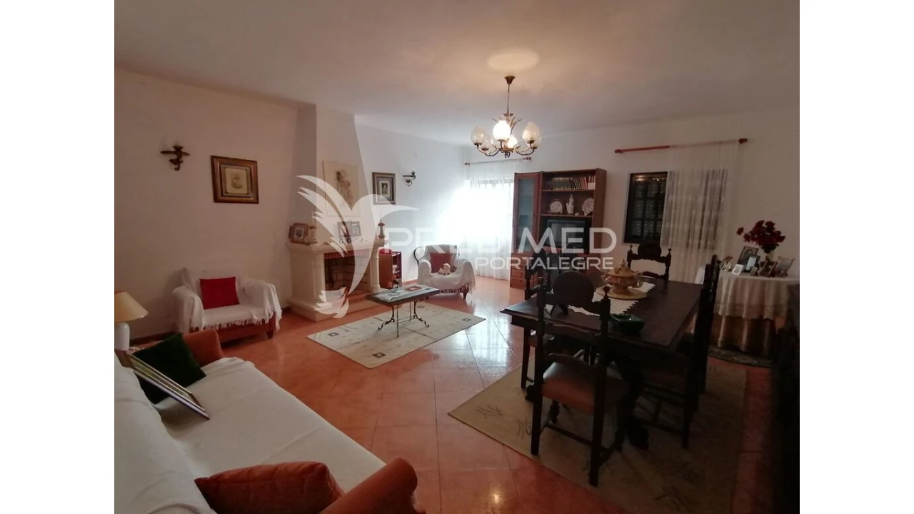 Moradia T2 para Venda em Cunheira Foto 14