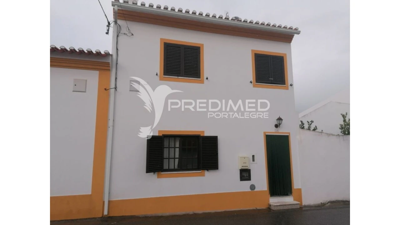 Moradia T2 para Venda em Cunheira Foto 1