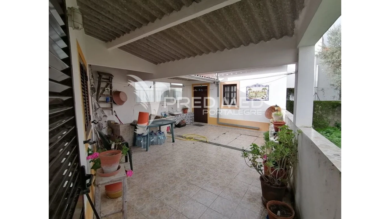 Moradia T2 para Venda em Cunheira Foto 7