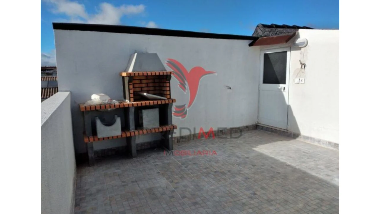 Moradia T6 para Venda em Carcavelos e Parede Foto 1