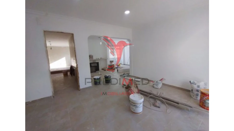 Moradia T6 para Venda em Carcavelos e Parede Foto 15