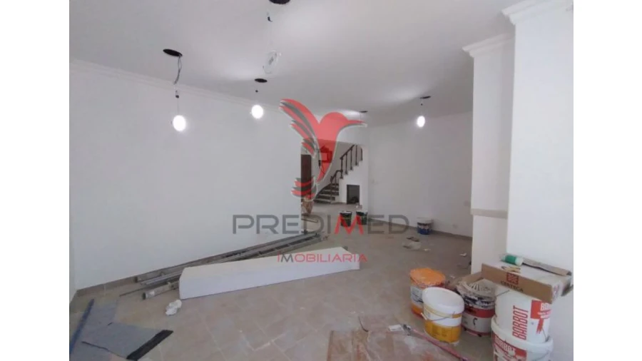 Moradia T6 para Venda em Carcavelos e Parede Foto 18