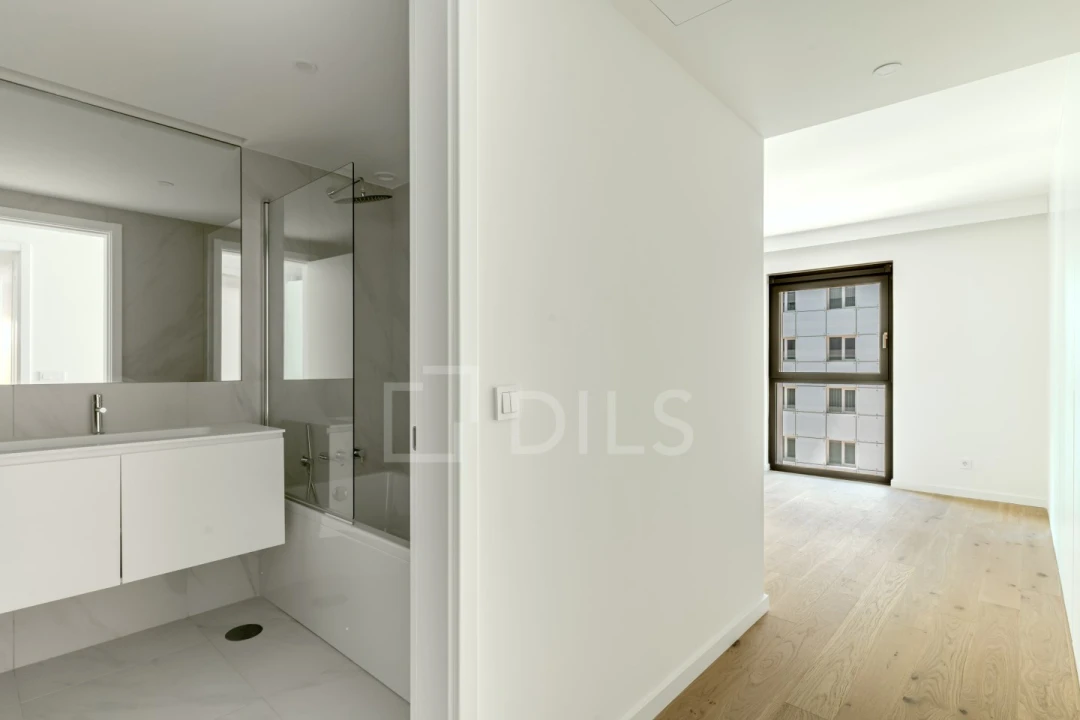 Apartamento T3 para Venda em Avenidas Novas Foto 23