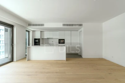 Apartamento T3 para Venda em Avenidas Novas