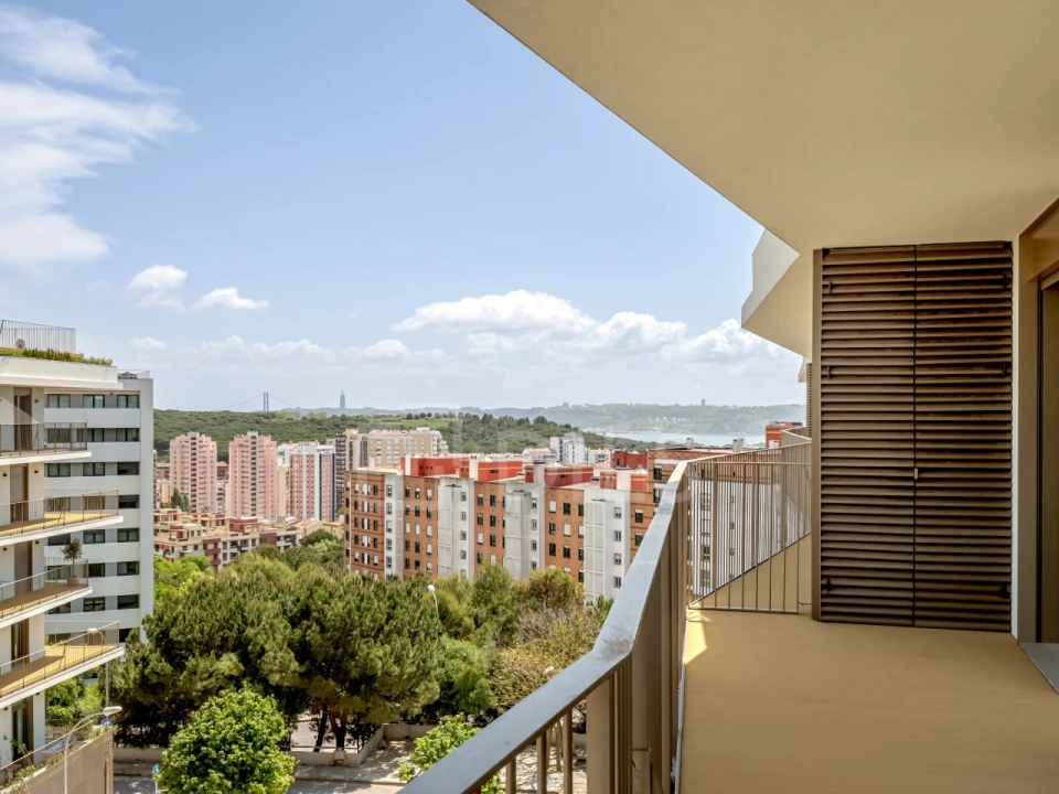 Apartamento T3 para Venda em Algés, Linda-A-Velha e Cruz Quebrada-Dafundo Foto 29