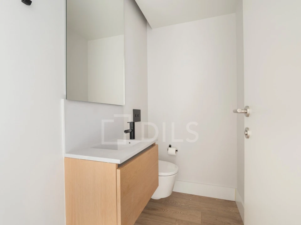 Apartamento T3 para Venda em Arroios Foto 16