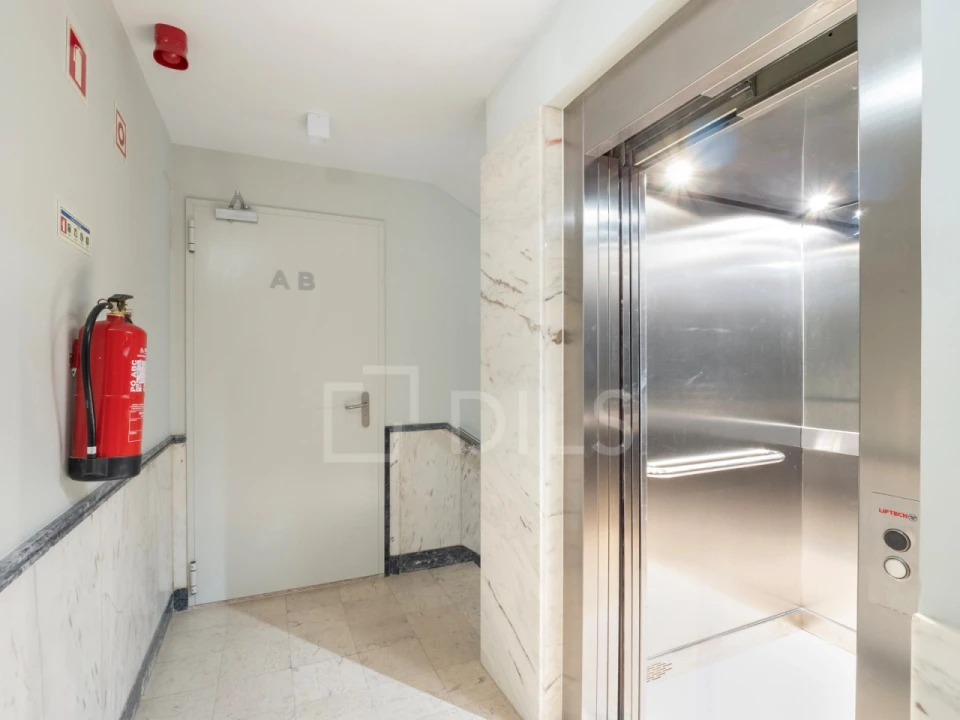 Apartamento T3 para Venda em Arroios Foto 26