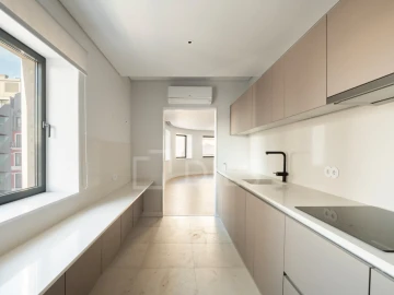Apartamento T3 para Venda em Arroios