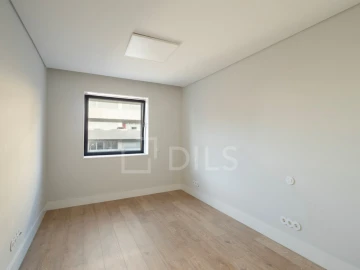 Apartamento T3 para Venda em Arroios