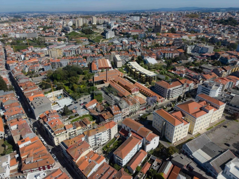 Apartamento T2 para Venda em Cedofeita, Santo Ildefonso, Sé, Miragaia, São Nicolau e Vitória Foto 26