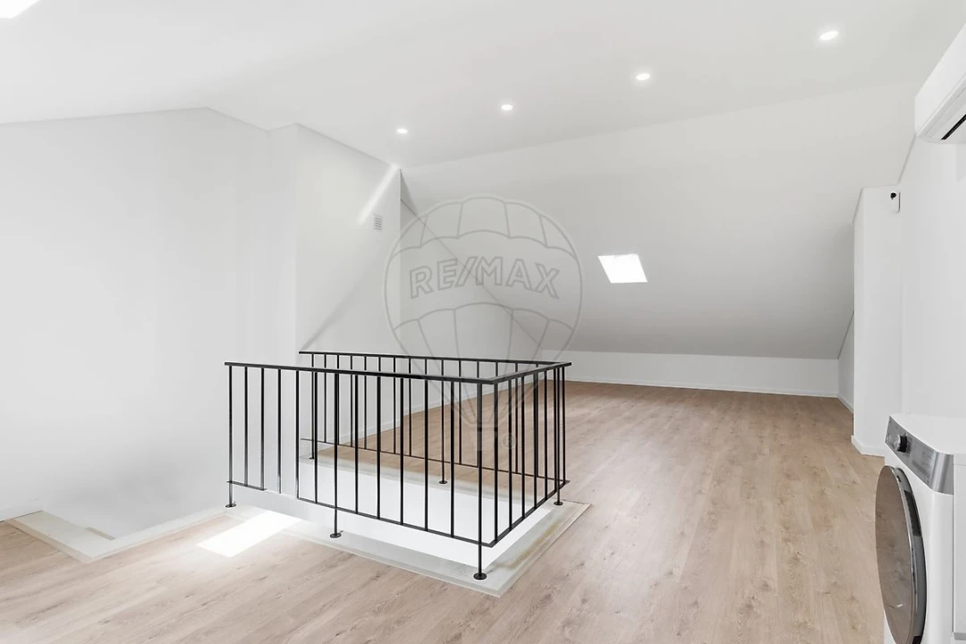 Apartamento T3 para Venda em Pinhal Novo Foto 9