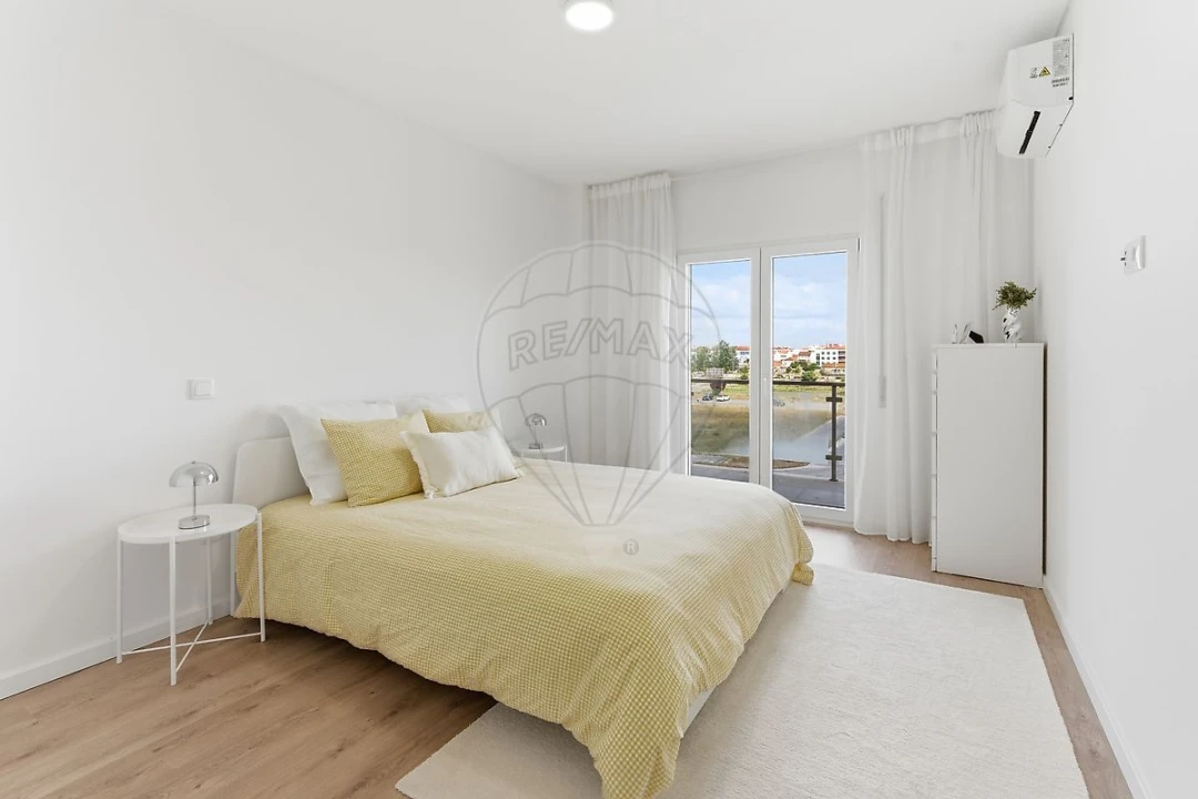 Apartamento T3 para Venda em Pinhal Novo Foto 22