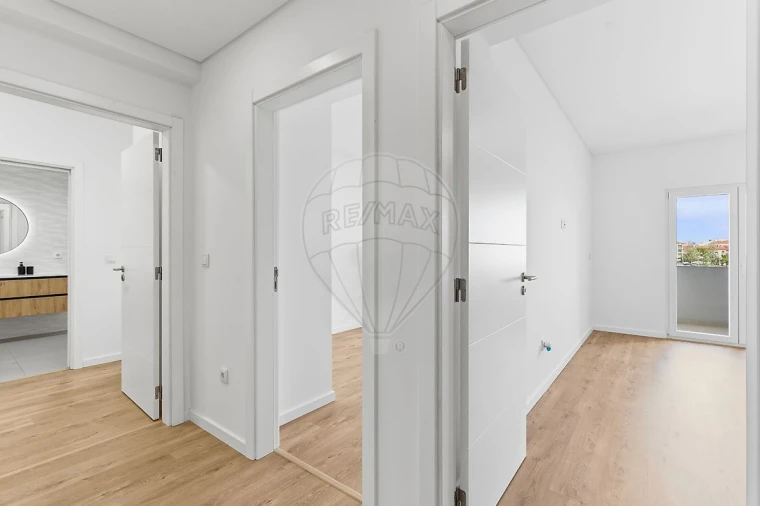 Apartamento T3 para Venda em Pinhal Novo Foto 3