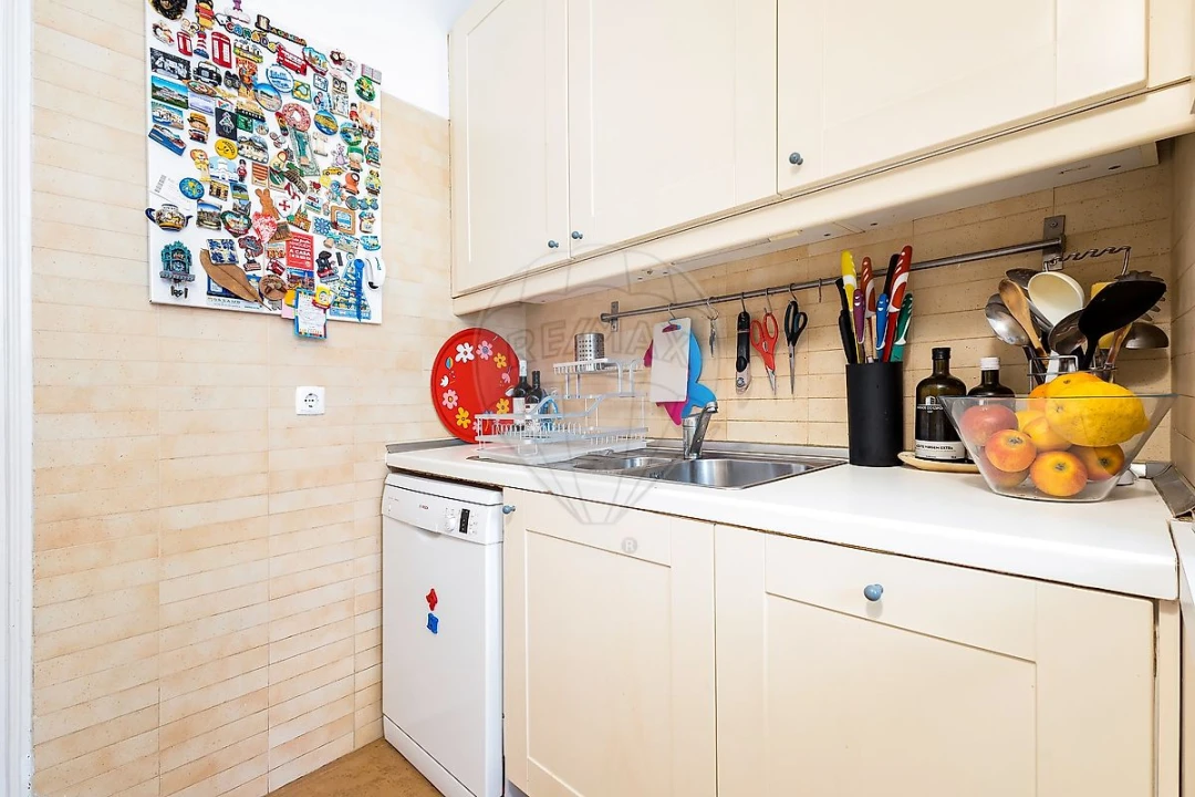Apartamento T4 para Venda em Arroios Foto 28
