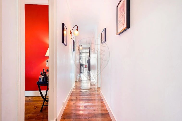 Apartamento T4 para Venda em Arroios Foto 6