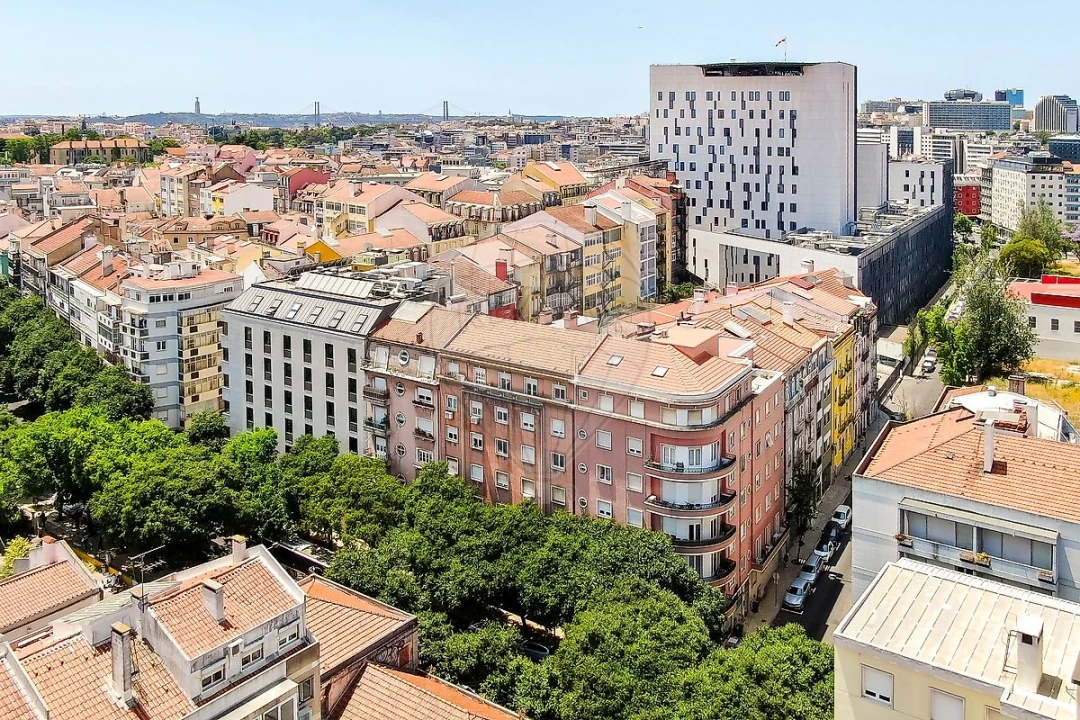 Apartamento T4 para Venda em Arroios Foto 37