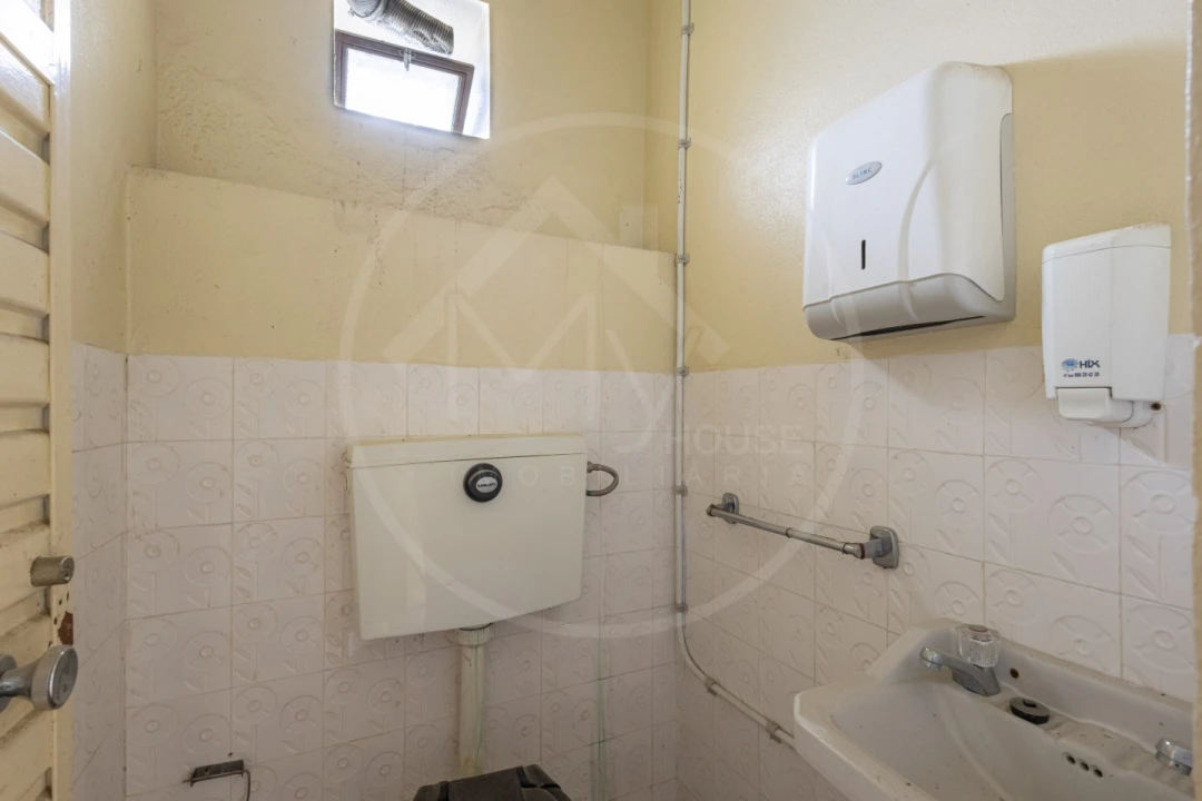 Moradia T3 para Venda em Vreia de Jales Foto 6