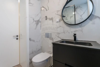 Apartamento T3 para Arrendamento em Campo de Ourique