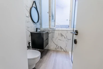 Apartamento T3 para Arrendamento em Campo de Ourique