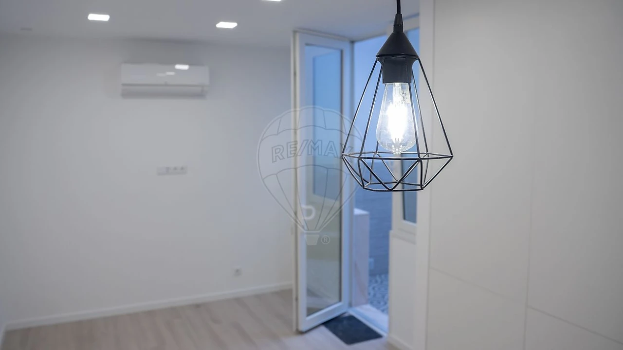 Apartamento T3 para Arrendamento em Campo de Ourique Foto 13
