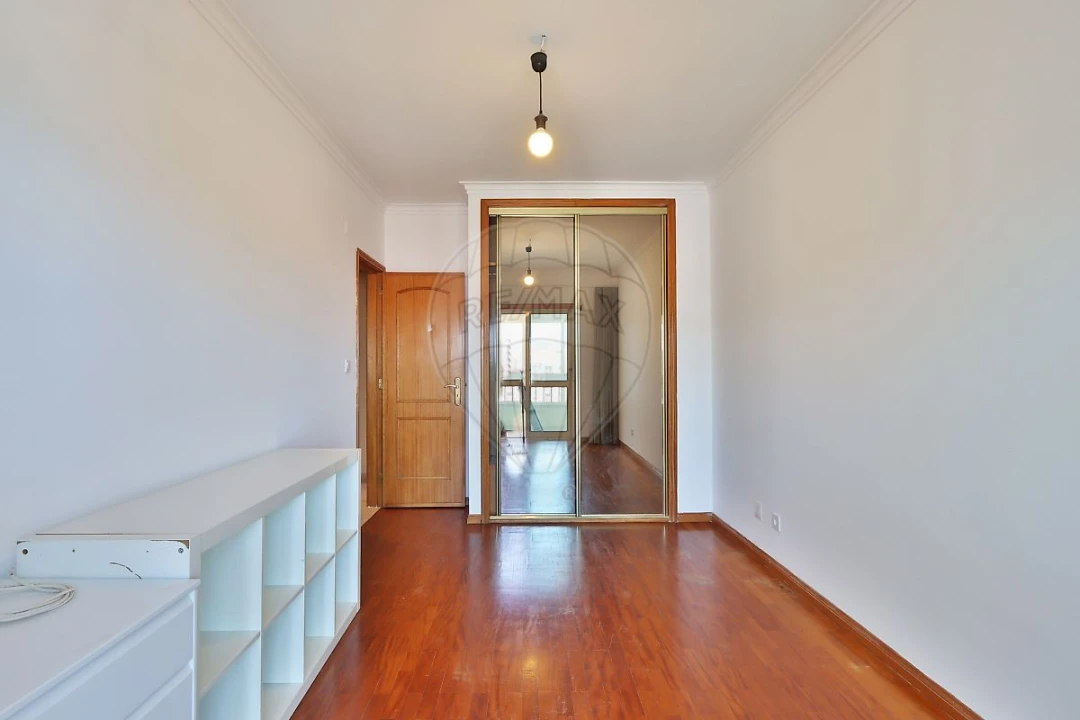 Apartamento T2 para Arrendamento em Cacém e São Marcos Foto 20