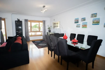 Apartamento T3 para Venda em São Domingos de Rana