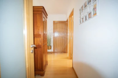 Apartamento T3 para Venda em São Domingos de Rana