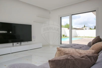 Moradia T3 para Arrendamento em Vila Franca de Xira
