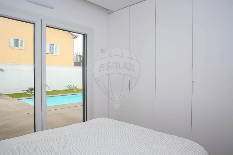 Moradia T3 para Arrendamento em Vila Franca de Xira Foto 10