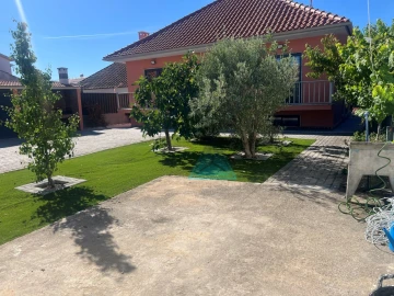 Moradia T5 para Venda em Quinta do Conde