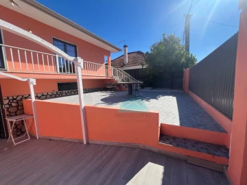 Moradia T5 para Venda em Quinta do Conde