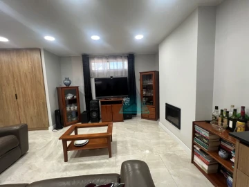 Moradia T5 para Venda em Quinta do Conde