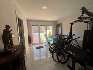 Moradia T5 para Venda em Quinta do Conde