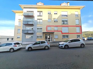 Apartamento T3 para Venda em Oliveira de Frades, Souto de Lafões e Sejães