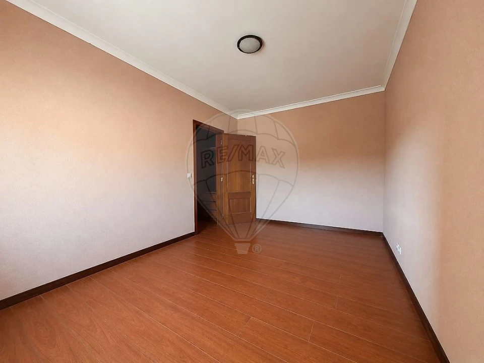 Apartamento T3 para Venda em Oliveira de Frades, Souto de Lafões e Sejães Foto 26